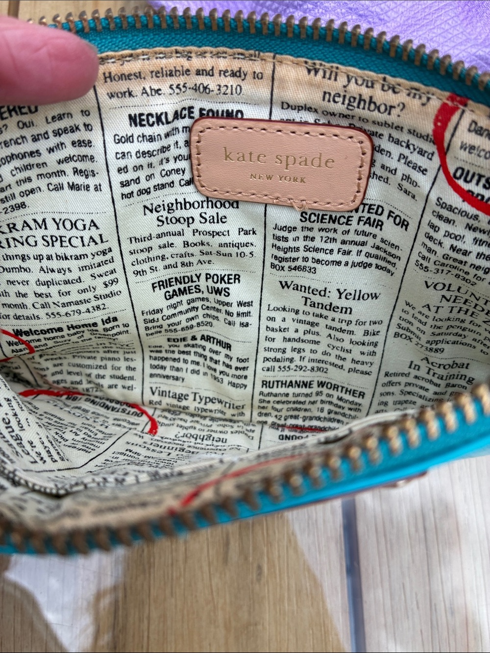 kate spade Bright Turquoise Patent Wristlet with Gold Plaque - Picture 3 of 4